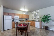 1BR, 1BA - 766SF