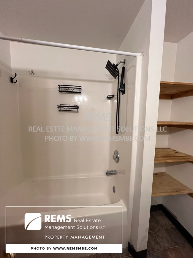 Photo - 33A Grand Canyon Dr