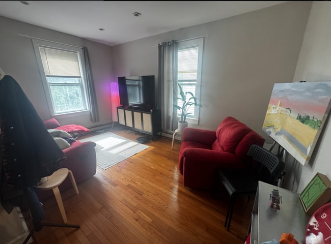 818 Parker St Unit 1