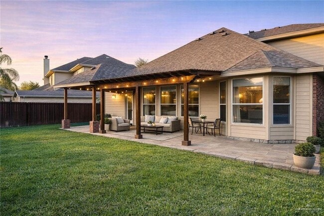 Photo - 15 El Sendero Ct