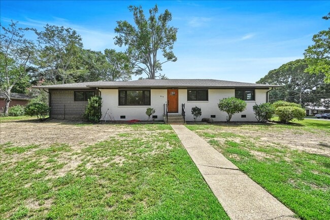 Photo - 4 Br, 3 Bath