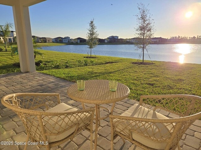 Photo - 3055 Dampier Dr