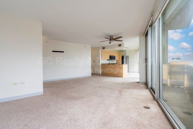 Photo - 1720 Maple Ave Unit 820