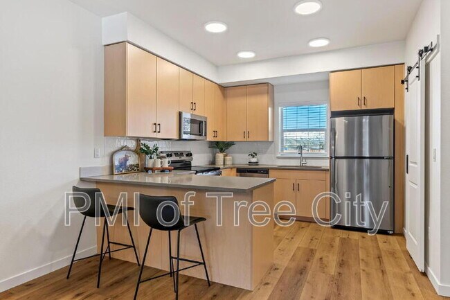 Photo - 7457 W Swain Ln