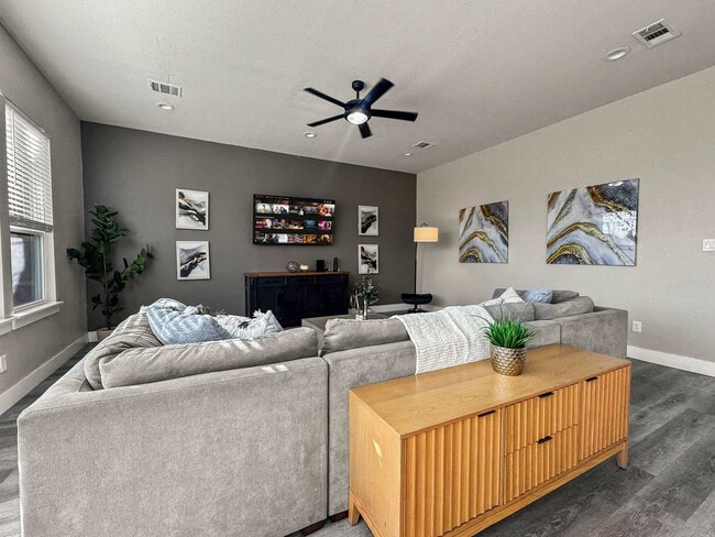 Photo - 2408 Pennsylvania Ave Unidad ID1285548P