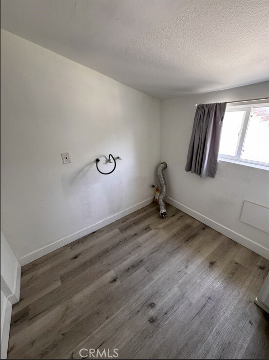 Photo - 563 W 12th St