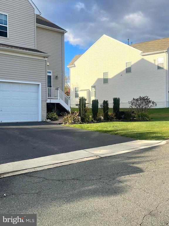 Photo - 15409 Papillon Pl