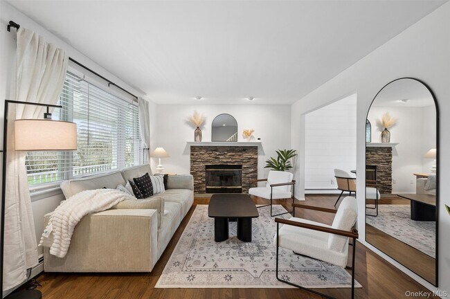 97 Grant Dr