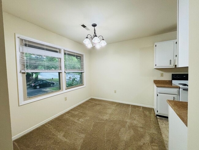 Photo - 1741 Don Lee Drive