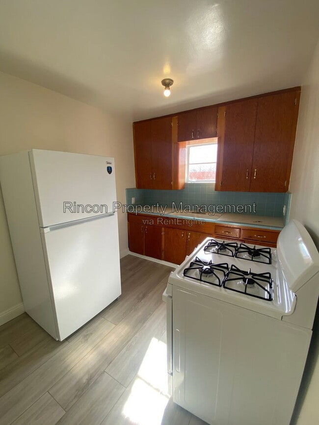 Photo - 451 S Olive St