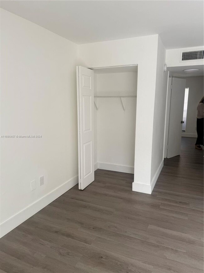 Photo - 2324 NW 52nd Ave