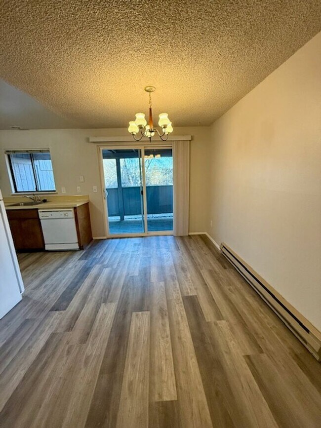 Photo - McKinley SW Tri-plex- 00000-MCKI-00 Apartment Unit 24