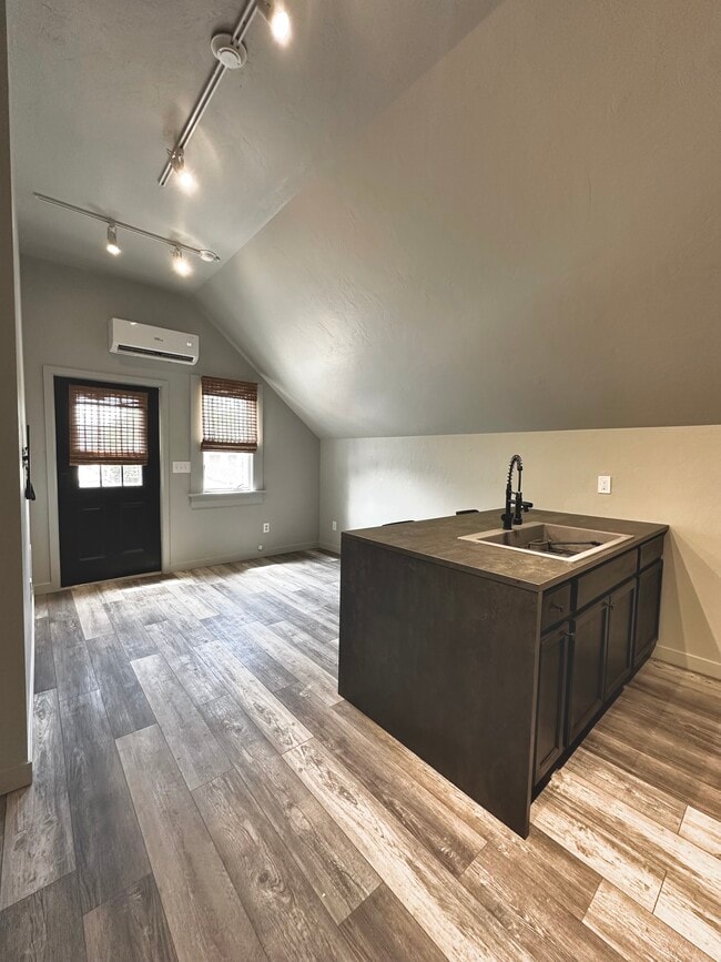 sala de estar - 1413 Wabash Ave Unidad 2