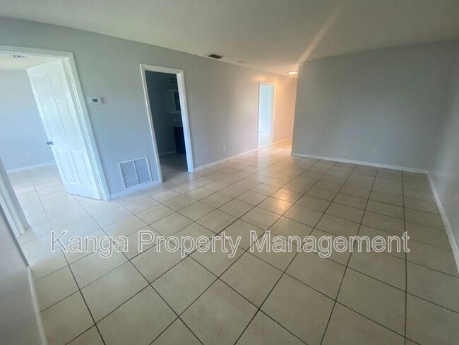 Photo - 3206 Louisiana Ave Unit 8