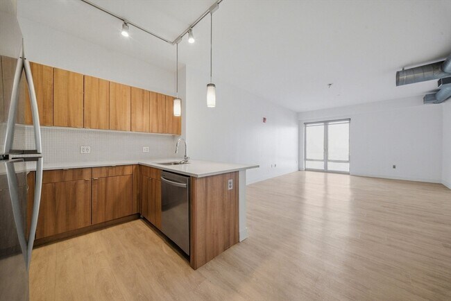 Photo - 9 Medford St Unit 410