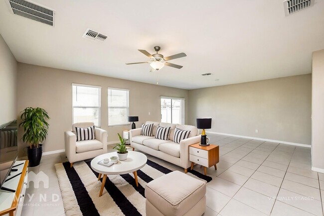 Photo - 31526 Sun Kettle Lp