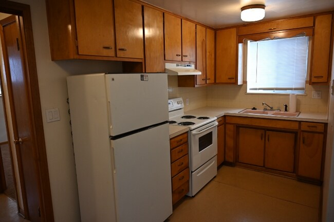 Photo - 1631 Kimbark St Unidad 2