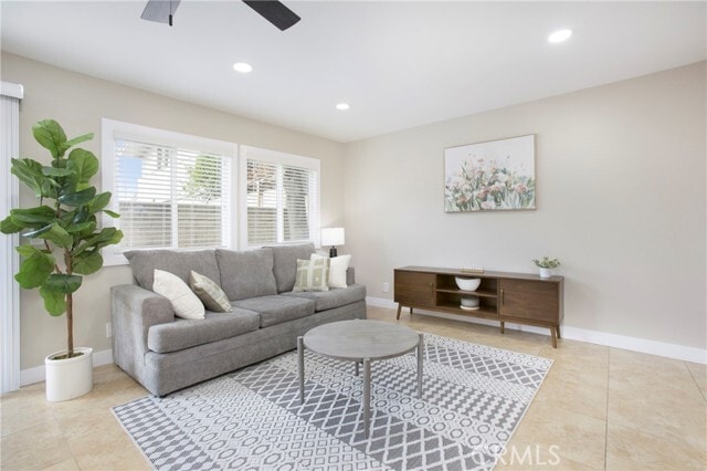 Photo - 757 S Brea Blvd