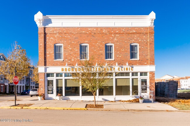 Building Photo - 10400 Meeting St Unit 201