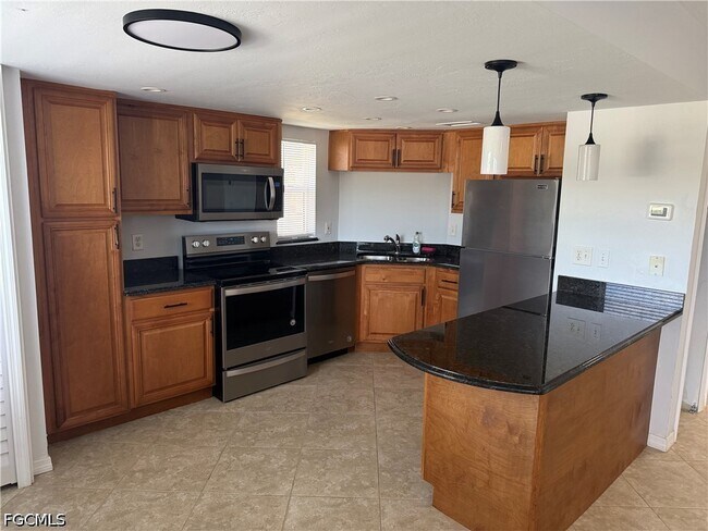 Photo - 5031 SW 16th Pl Unit 101