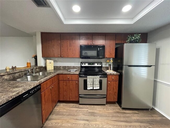 Photo - 112 Palmetto Ct Unidad 112