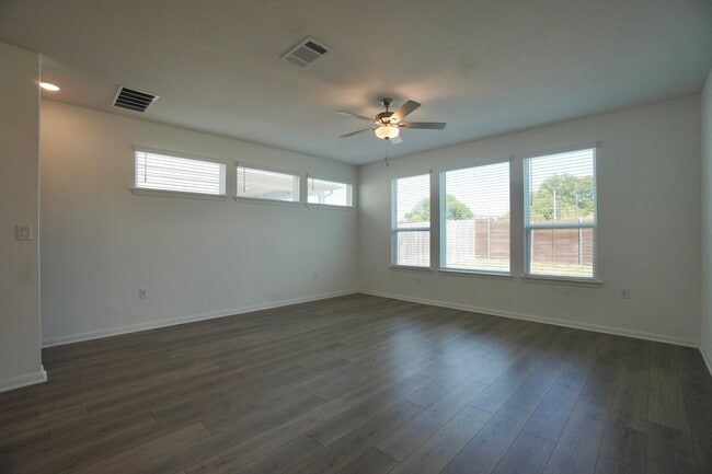 1610 Iberville Dr