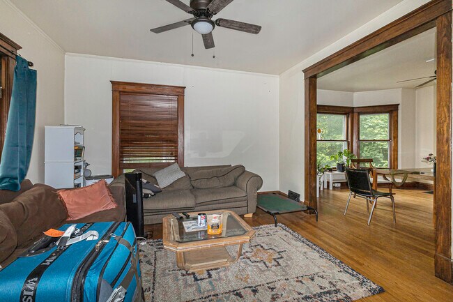 Photo - 405 N Ashley St