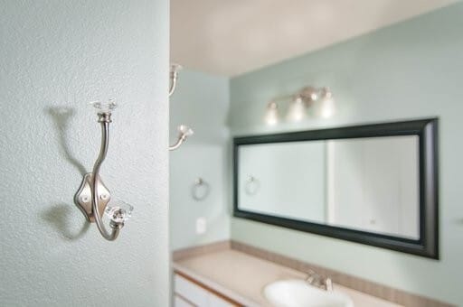 Photo - Remodeled 2 Bed 1 Bath! Close to freeway, ... Unit 202