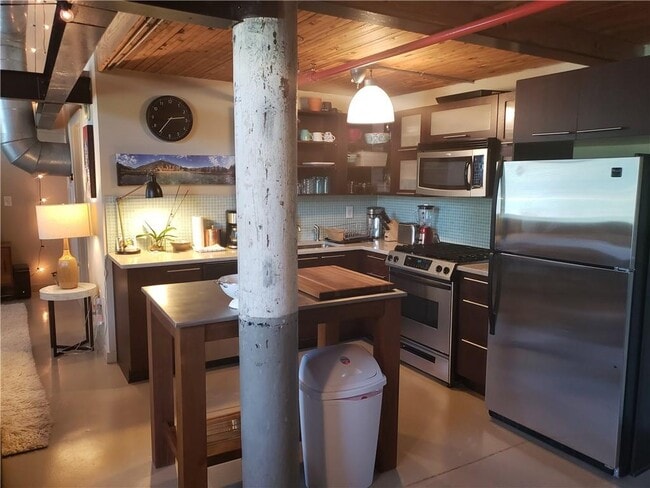 Photo - 170 Boulevard SE Unit 103D