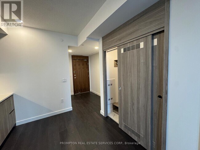 Photo - 18 Esther Shiner Blvd Unit 1512