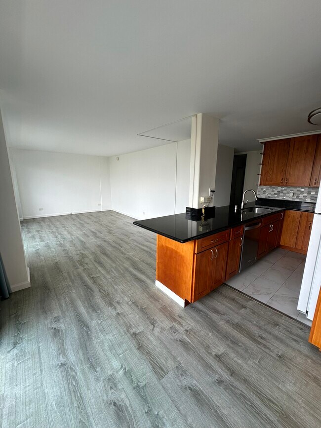 Photo - 2085 Ala Wai Blvd Unit B113