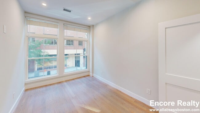 Photo - 230 Tremont St Unit 7