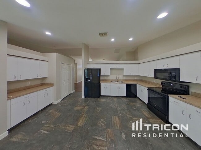Photo - 2205 Altitude Ave