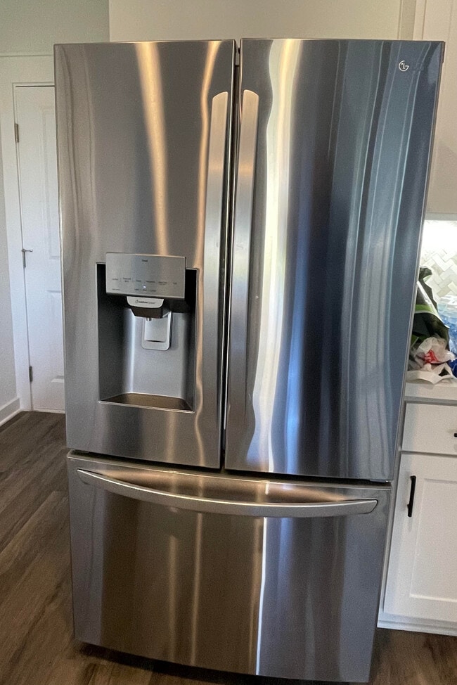 Photo - 7200 Grenadine Bloom Bnd