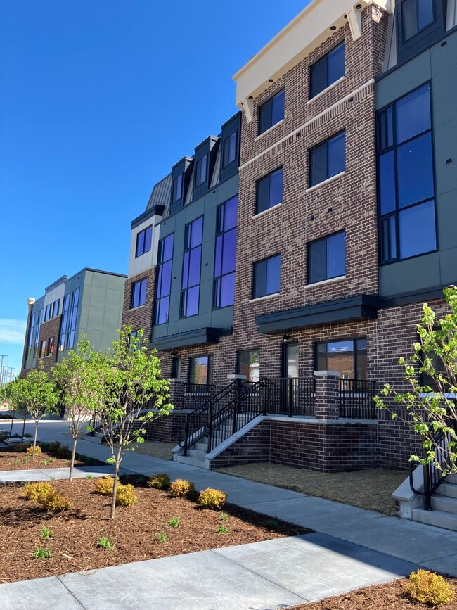 Building Photo - The Brin Rental