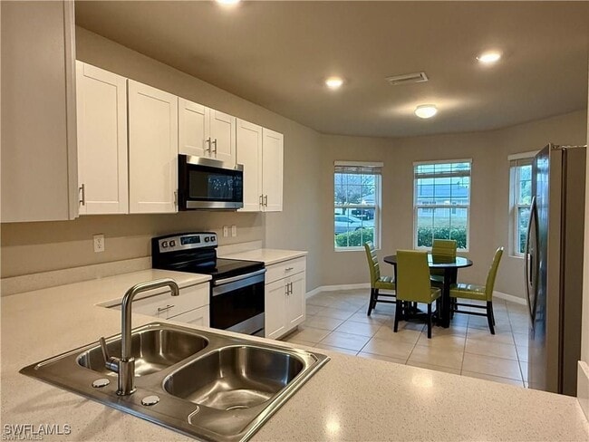 Photo - 17541 Lee Rd