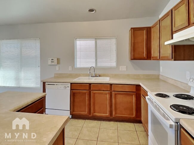 Photo - 1424 W Central Ave