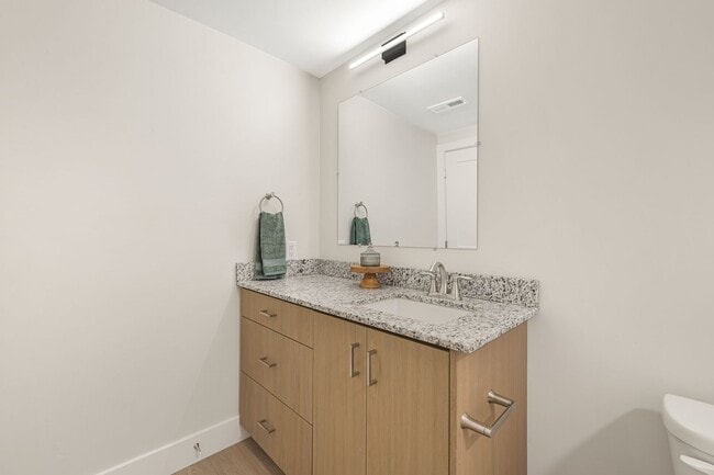 Photo - Lincoln Crossing Apartments Unit 4101 Unit 4101