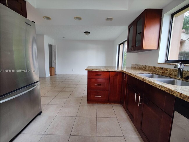 Photo - 181 Wimbledon Lakes Dr