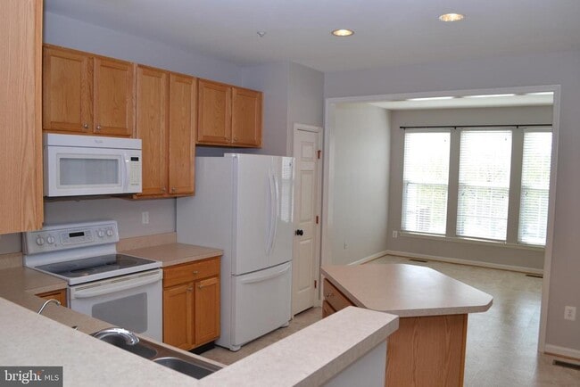 Photo - 1725 Emory St