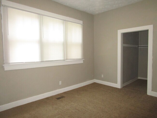 Photo - 706 E Jackson St Unidad 1