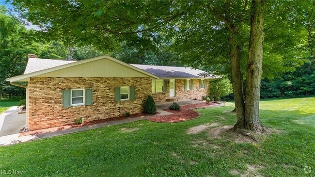 Building Photo - 5650 Dillon Hills Dr Rental