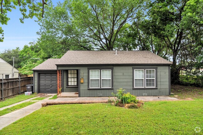 Building Photo - 7328 Brazos Ave Rental