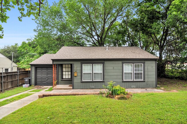 Photo - 7328 Brazos Ave Casa