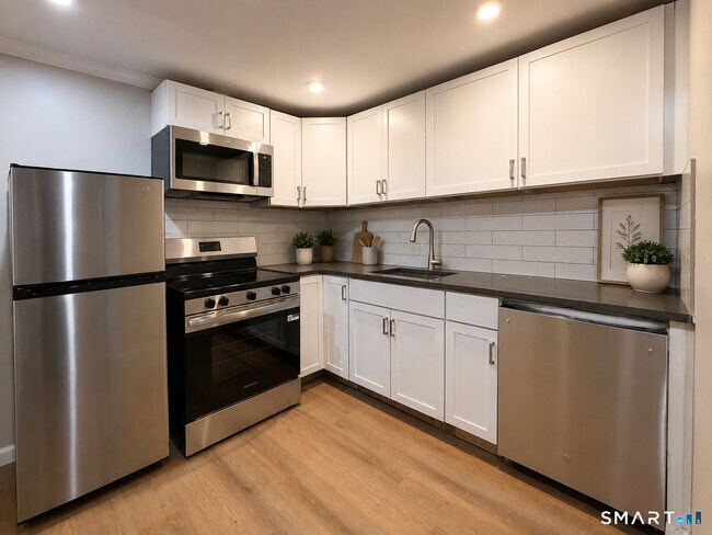 Photo - 206 Jefferson St Unit B