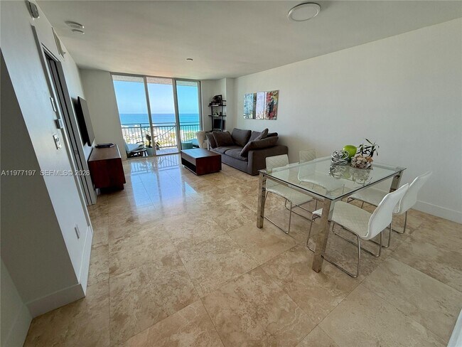 Photo - 90 Alton Rd Unidad 3007