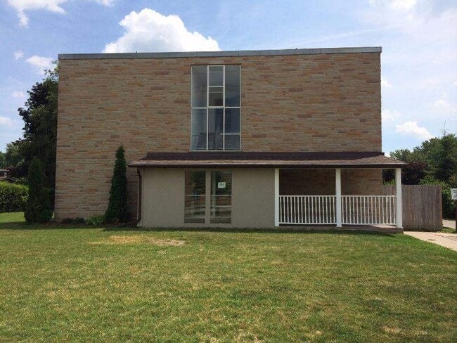 Photo - Devonshire Apartments