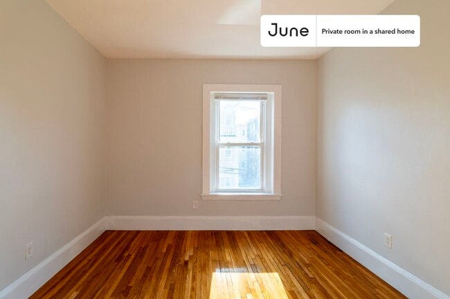 Photo - Room in Shared 4 bed/2 bath home Unit D