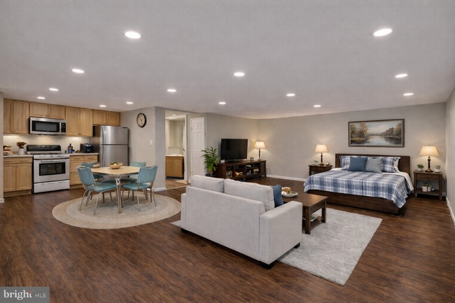 Building Photo - 14004 Zeigler Way