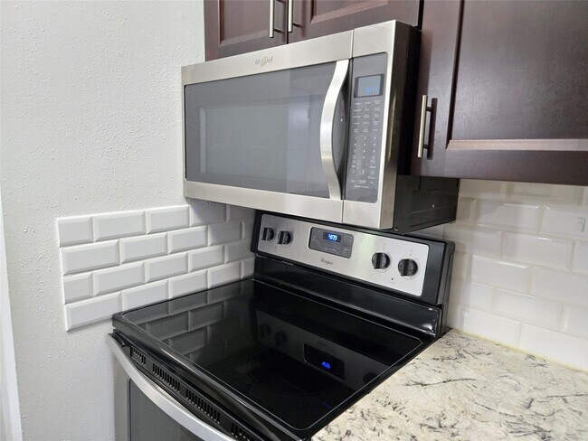 Photo - 839 Wax Myrtle Ln Unidad A